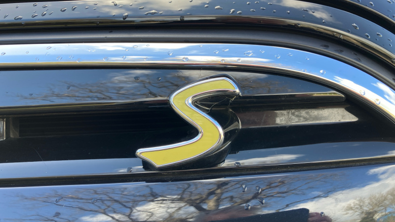 MINI Hatchback 135kW Cooper S Level 3 33kWh 3dr Auto Electric Hatchback